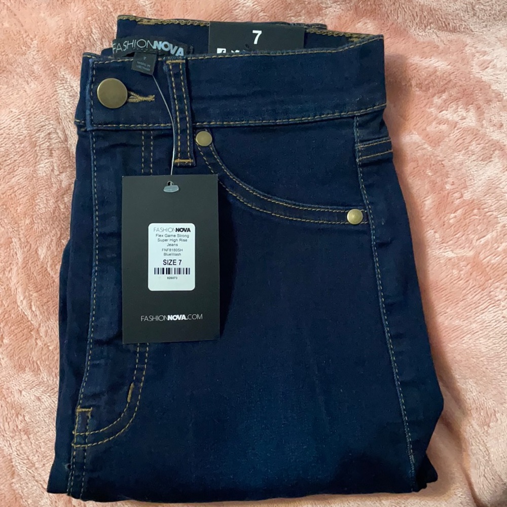 Fashion Nova